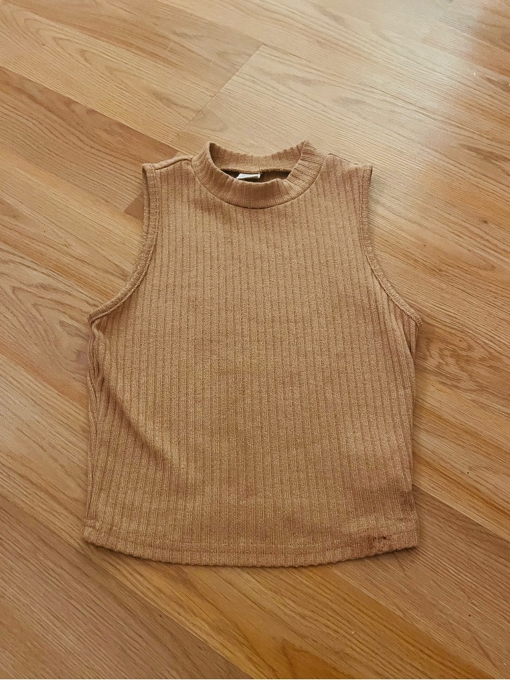 Women’s Sleeveless Ribbed Mock Neck Tank Top - Camel